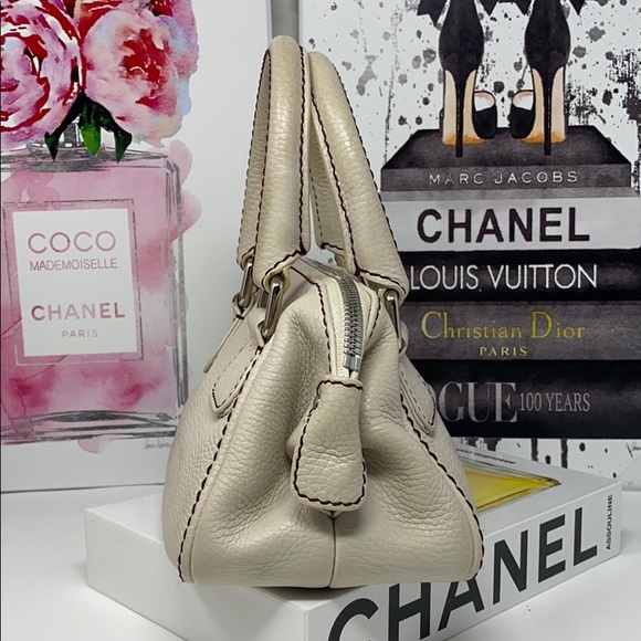 Chanel logo fringe hand bag (2003-2004) - Picture 7 of 16